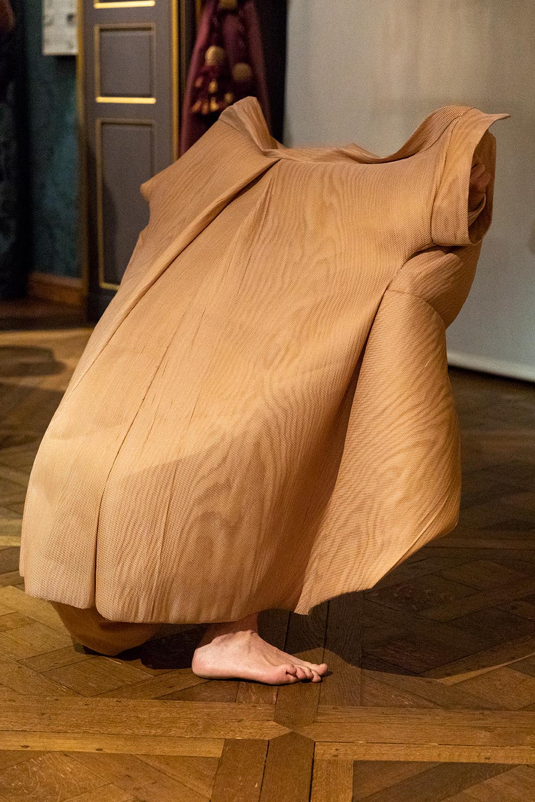 Aurore Thibout x Violaine Lochu. Photo : Tadzio